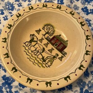 Poppytrail serving bowl